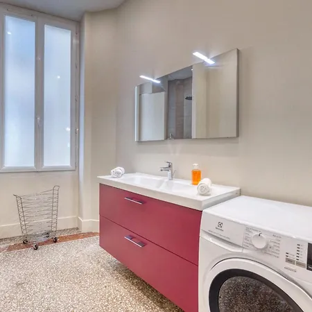 Le Majestueux - Hyper Centre - Bastille Apartment